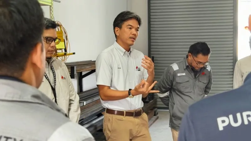 johan andak giving talk